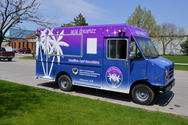 food-truck-canada-slider_0001_Layer-1